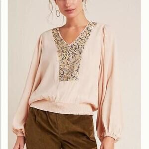 Anthropologie Maeve Kristie sequined peasant blouse in peach size L fairytale